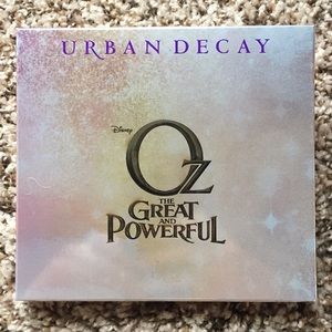 BNIP Urban Decay Disney Oz Glinda Palette